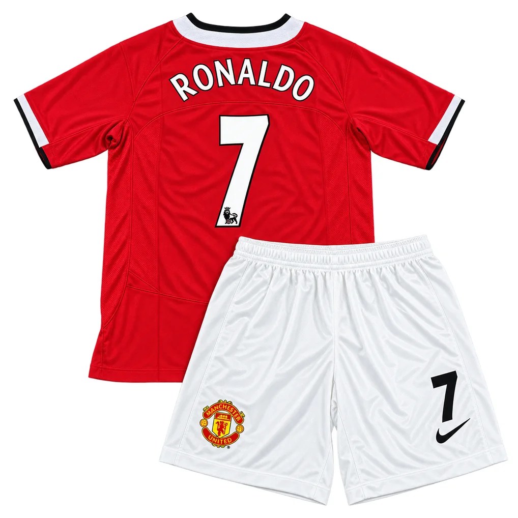 Ronaldo Manchester United 2005/06 Kids Kit back - RONALDO 7